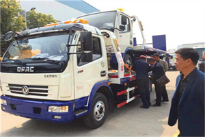 寿宁汽车道路救援拖车价格